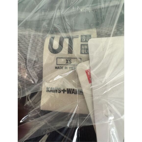 Kaws Warhol Graphic Sweater, size XS - Picture 4 of 4